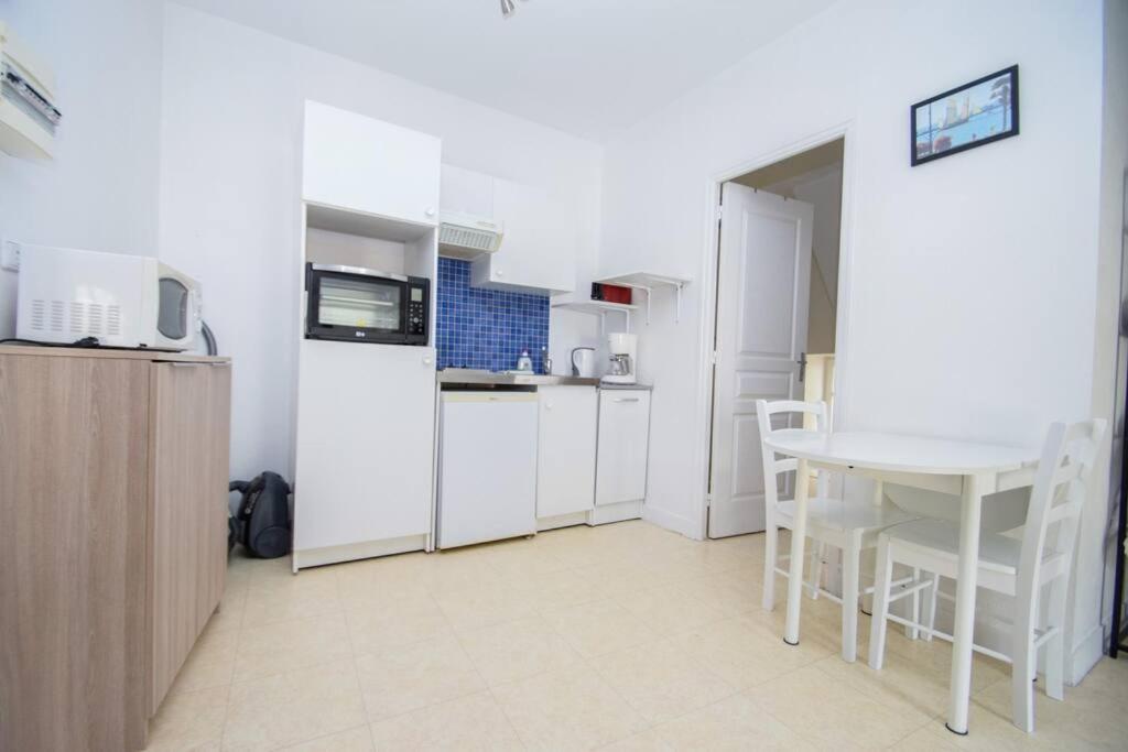 Studio Au Coeur De Cancale Sur Le Port De La Houle מראה חיצוני תמונה